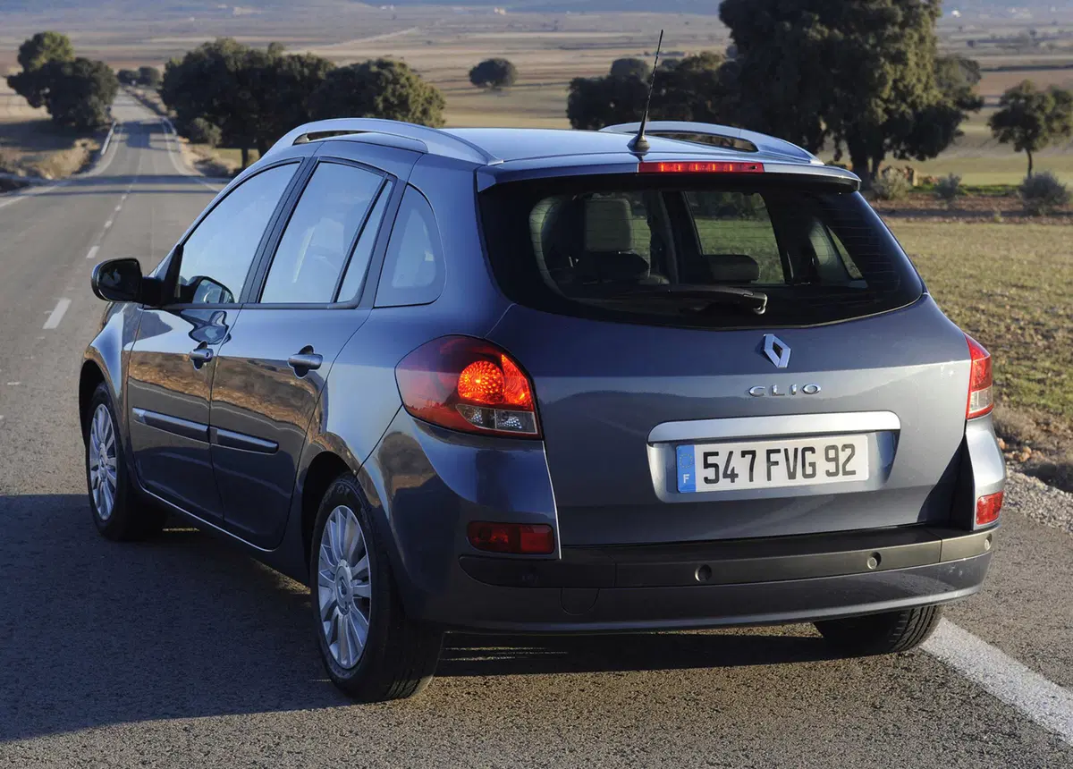 Renault Clio SporTour (2007-13) (6)