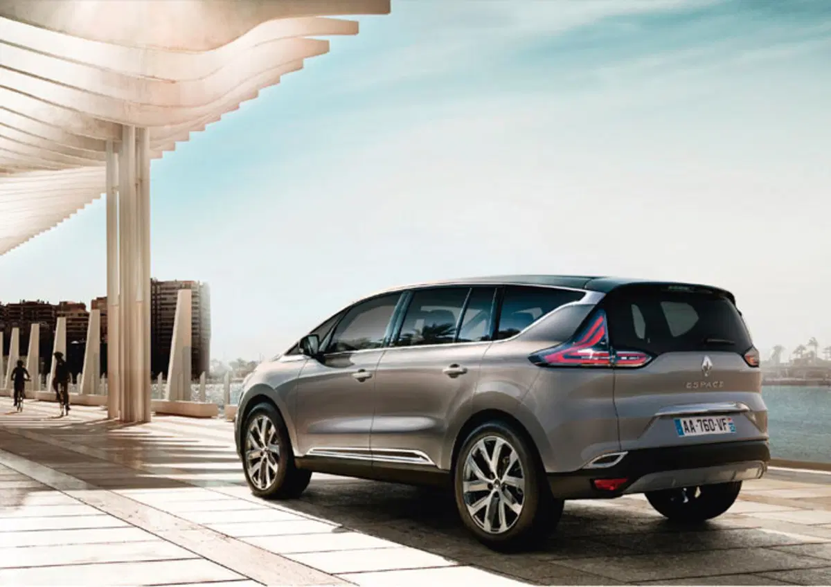 Renault Espace dCi 160CV EDC Energy Initiale Paris 4Control (11)