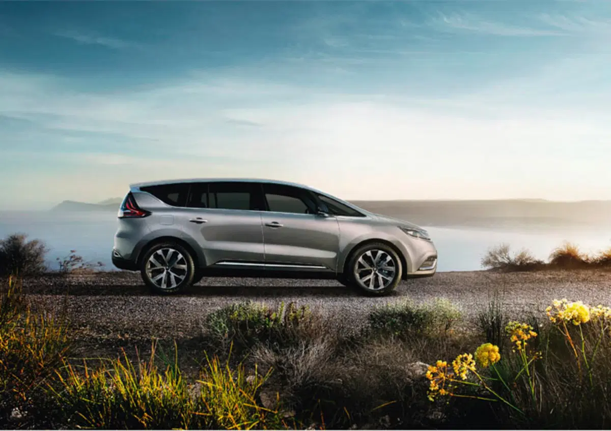 Renault Espace dCi 160CV EDC Energy Initiale Paris 4Control (9)