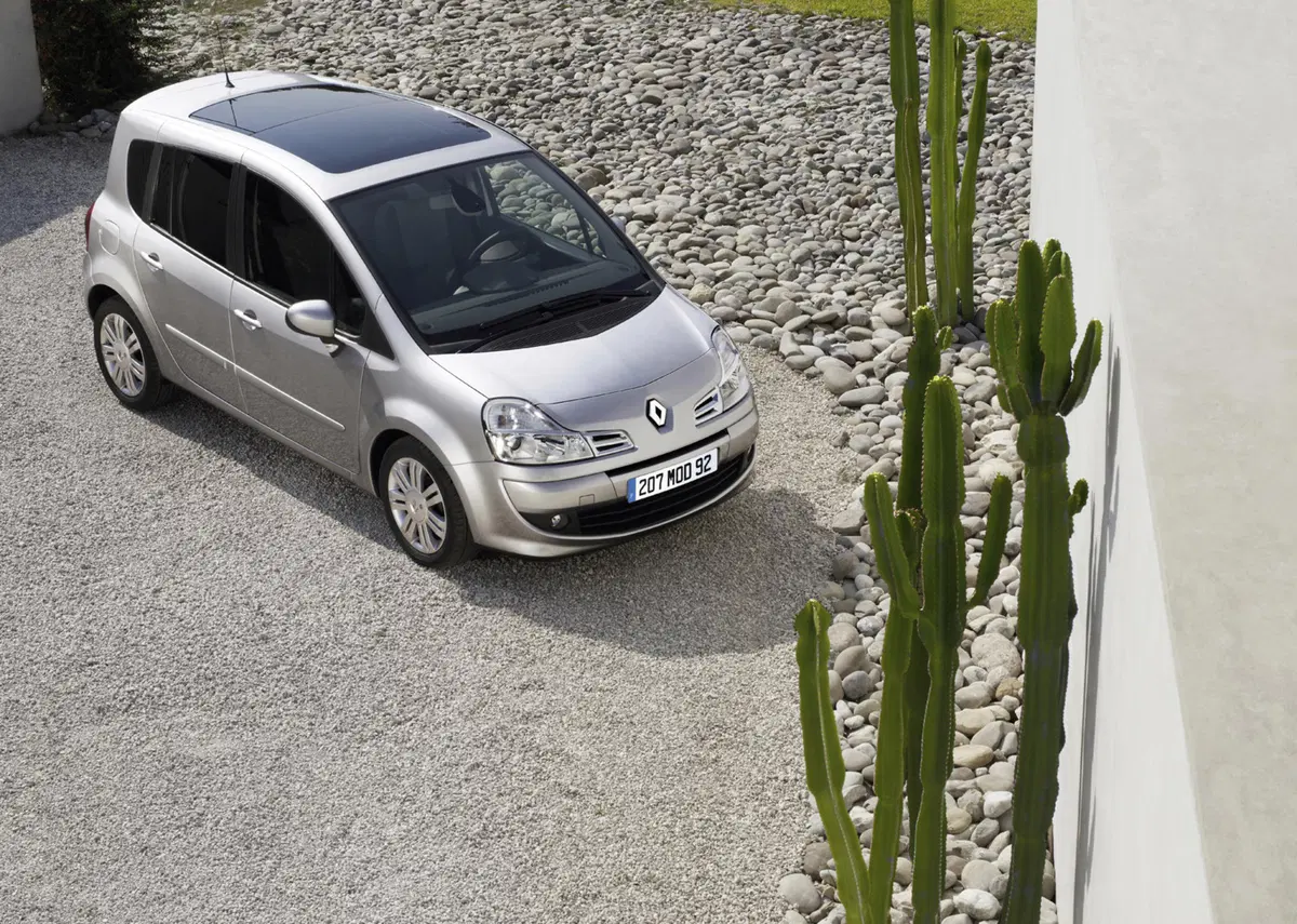 Renault Grand Modus (2008-13) (2)