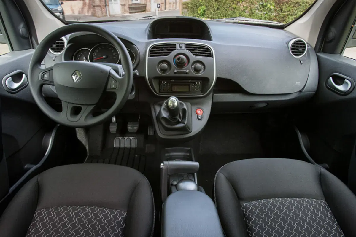 Renault Kangoo 1.5 dCi 90CV F.AP. 4p. Express Maxi Ice (11)