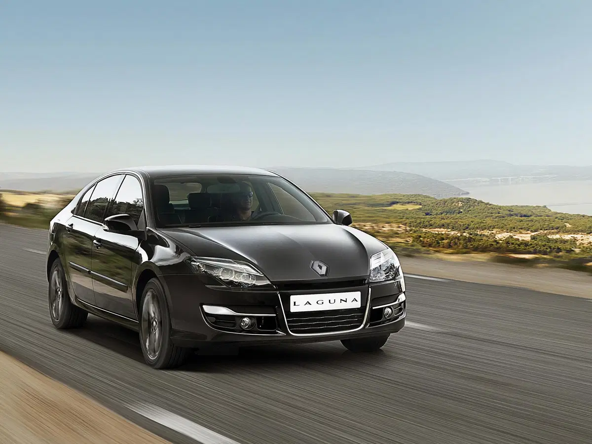 Renault Laguna (2007-13) (2)