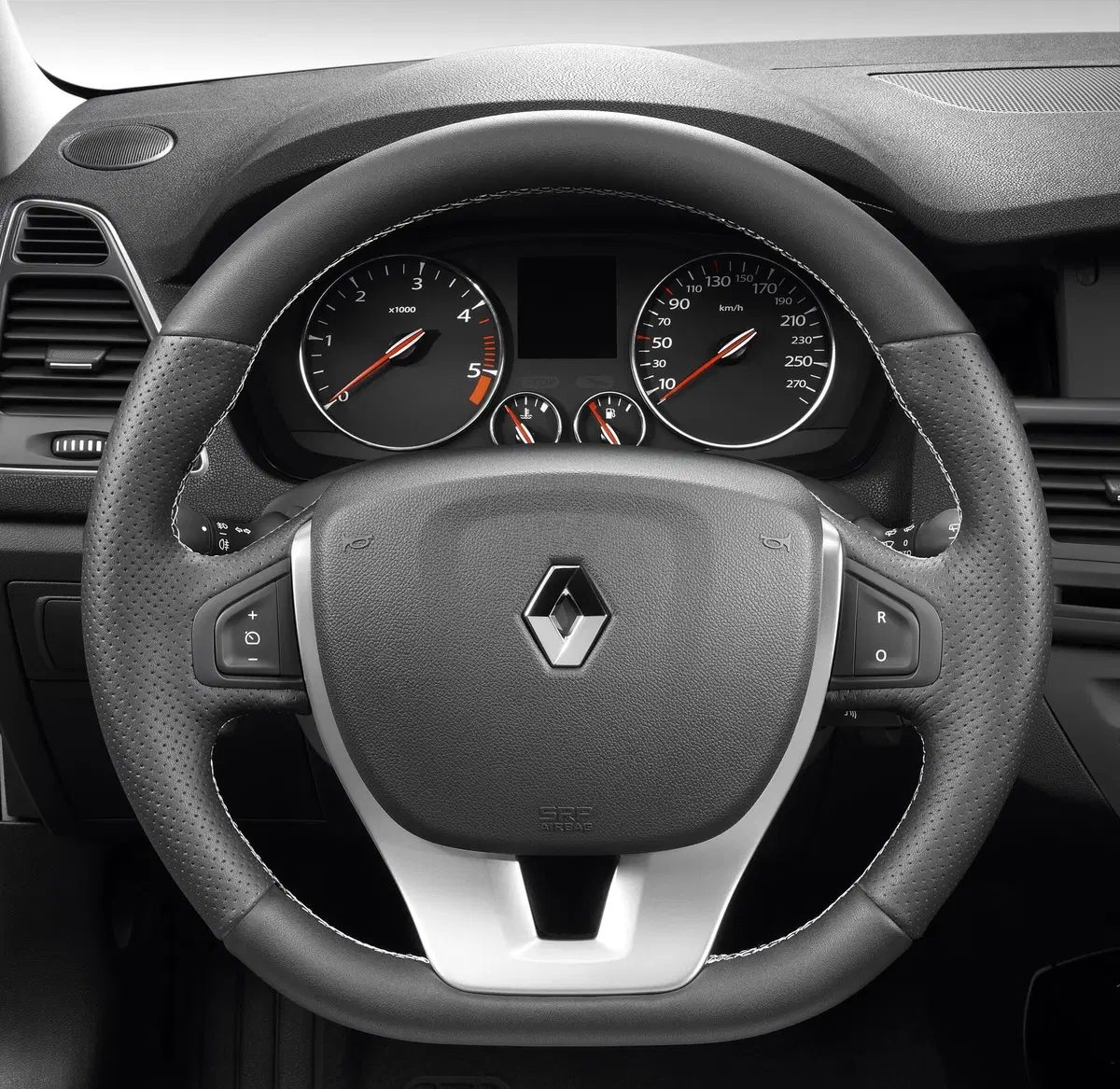Renault Laguna SporTour 2.0 dCi 150CV SporTour Nav (14)