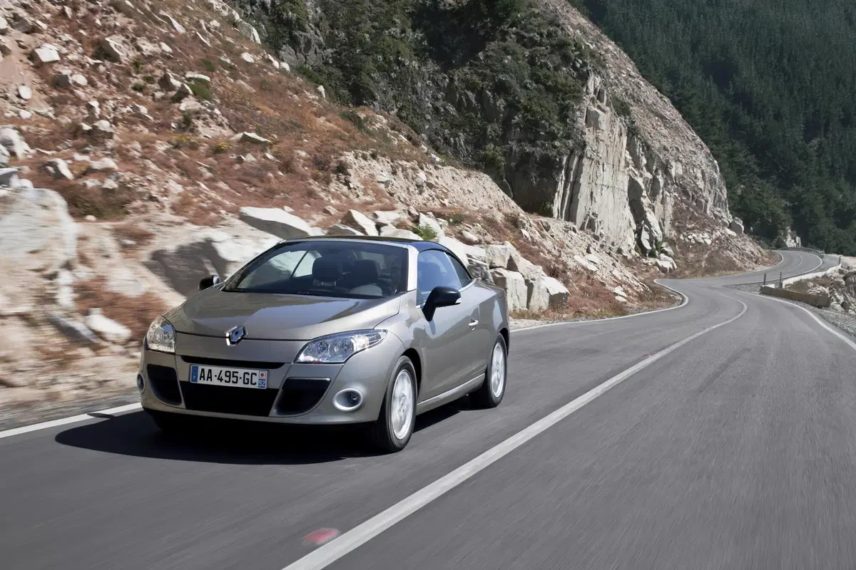 Renault Mégane Cabrio (2010-13) (3)
