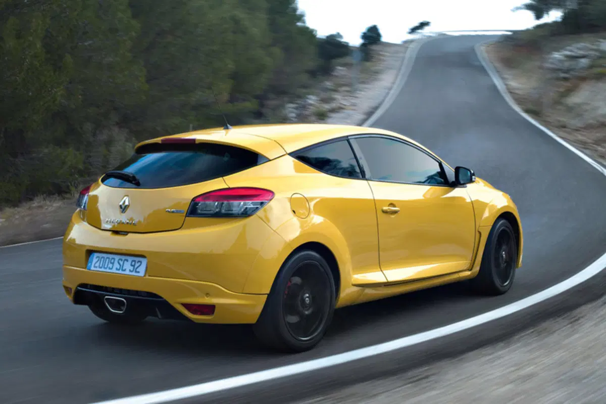 Renault Mégane Coupé 1.5 dCi 110CV Dynamique (11)