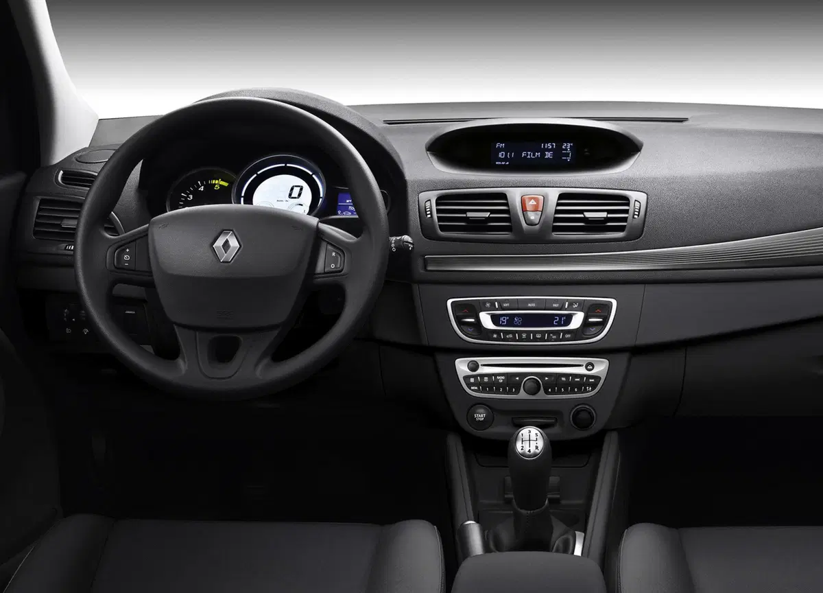 Renault Mégane SporTour (2009-16) (6)