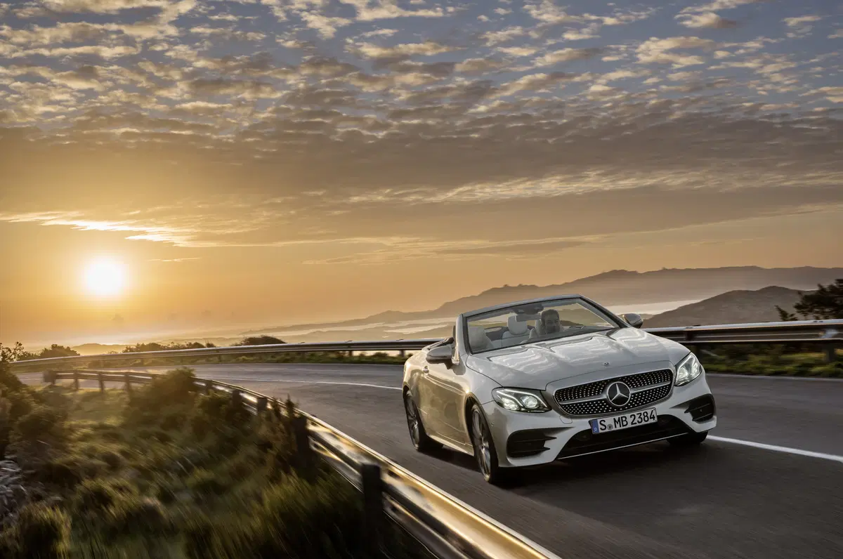 Mercedes Classe E Cabrio, incontro tra Classe C e S (8)