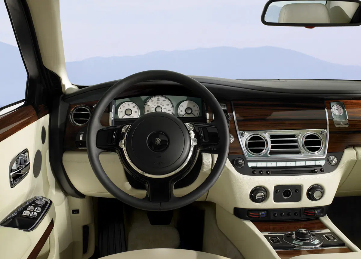 Rolls Royce Ghost Ghost 6.6 (12)