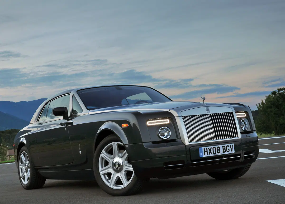Rolls Royce Phantom Phantom 6.7 EWB (21)