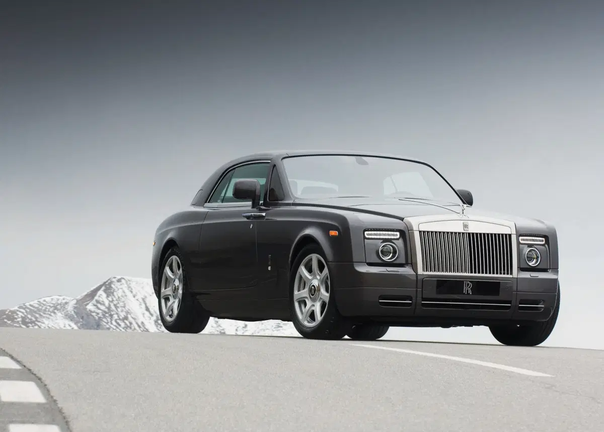 Rolls Royce Phantom Phantom 6.7 EWB (4)