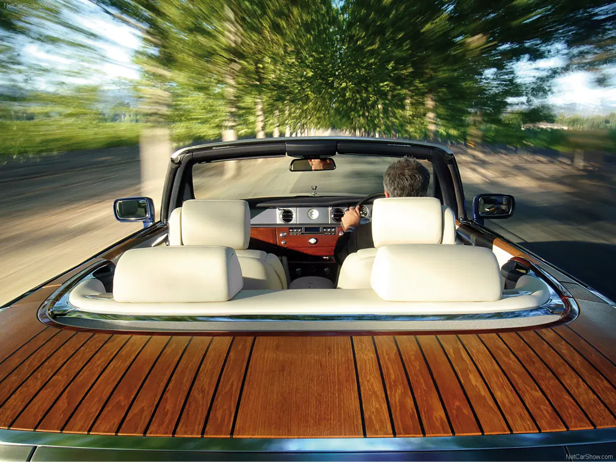 Rolls Royce Phantom Phantom 6.7 EWB (9)