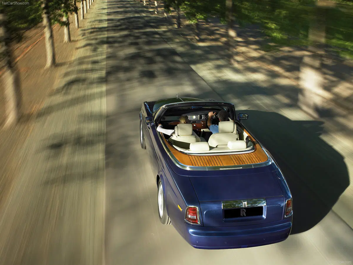 Rolls Royce Phantom Phantom 6.7 EWB (10)