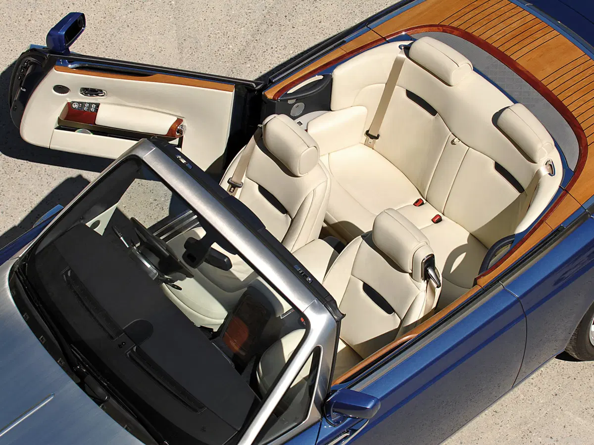 Rolls Royce Phantom Phantom 6.7 EWB (11)