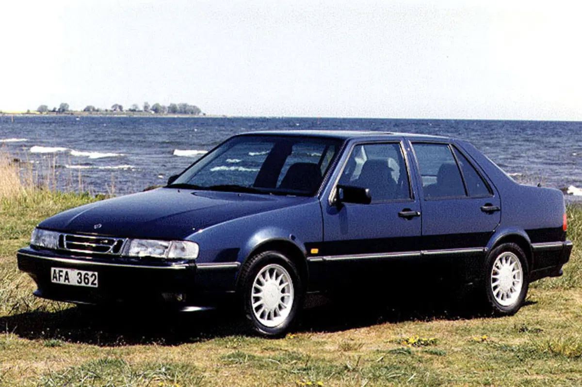 Saab 9000 turbo 16 cat 5 porte CS Aero (3)
