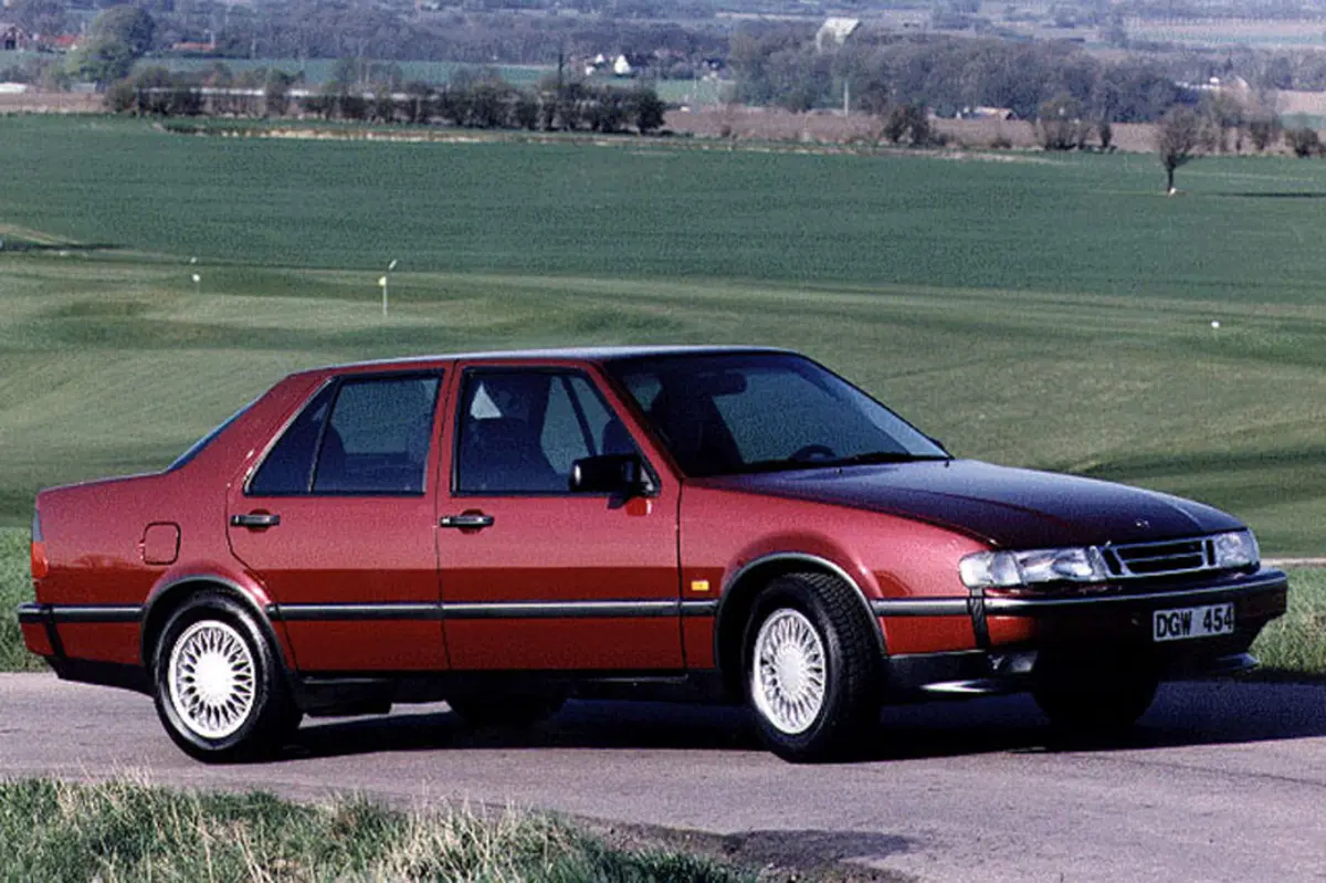 Saab 9000 turbo 16 cat 5 porte CS Aero (5)