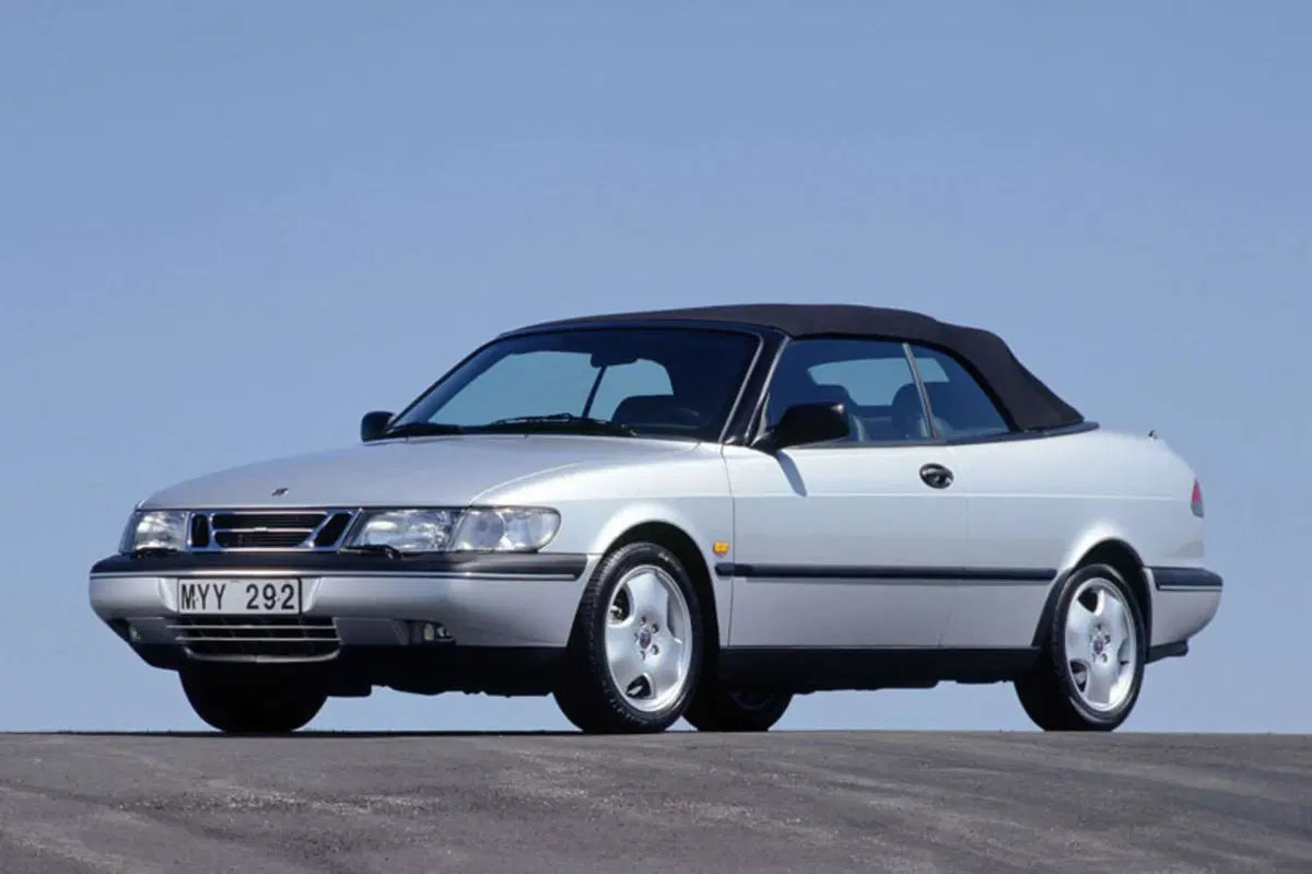 Saab 900 Cabrio 2.0i turbo 16V cat SE (3)