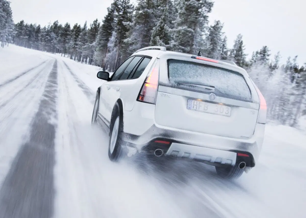 Saab 9-3X (2009-11) (3)