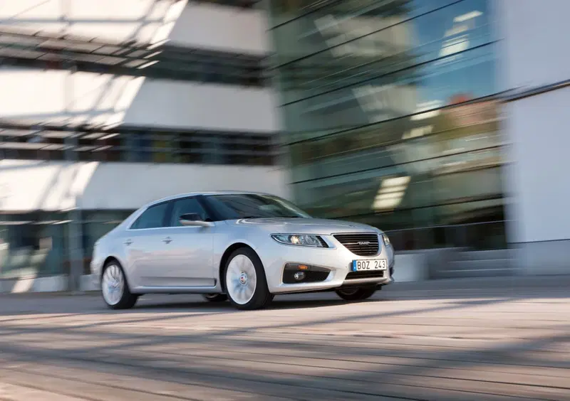 Saab 9-5 (2010-12) (11)