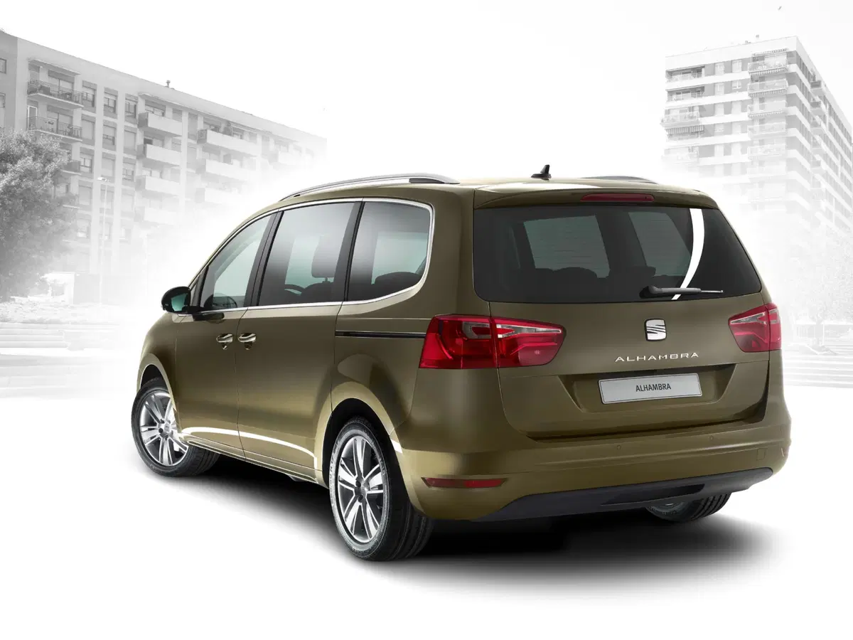 SEAT Alhambra 2.0 TDI 150 CV CR Style (8)