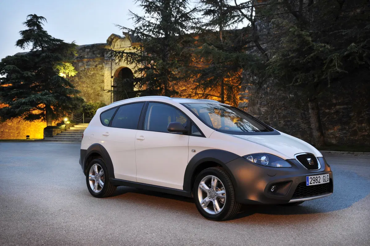 SEAT Altea Freetrack 2.0 TDI DPF (4)
