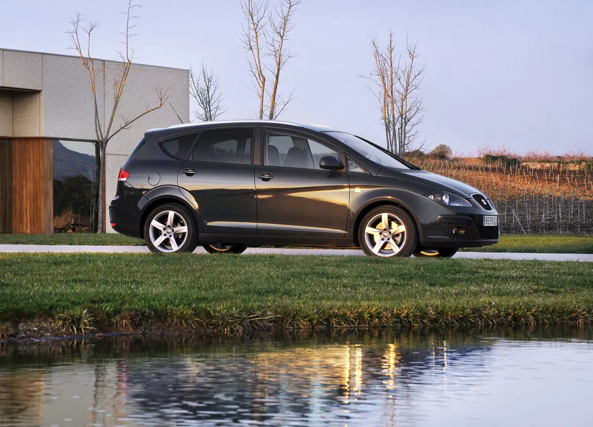 SEAT Altea XL 1.6 TDI CR DPF Reference (6)