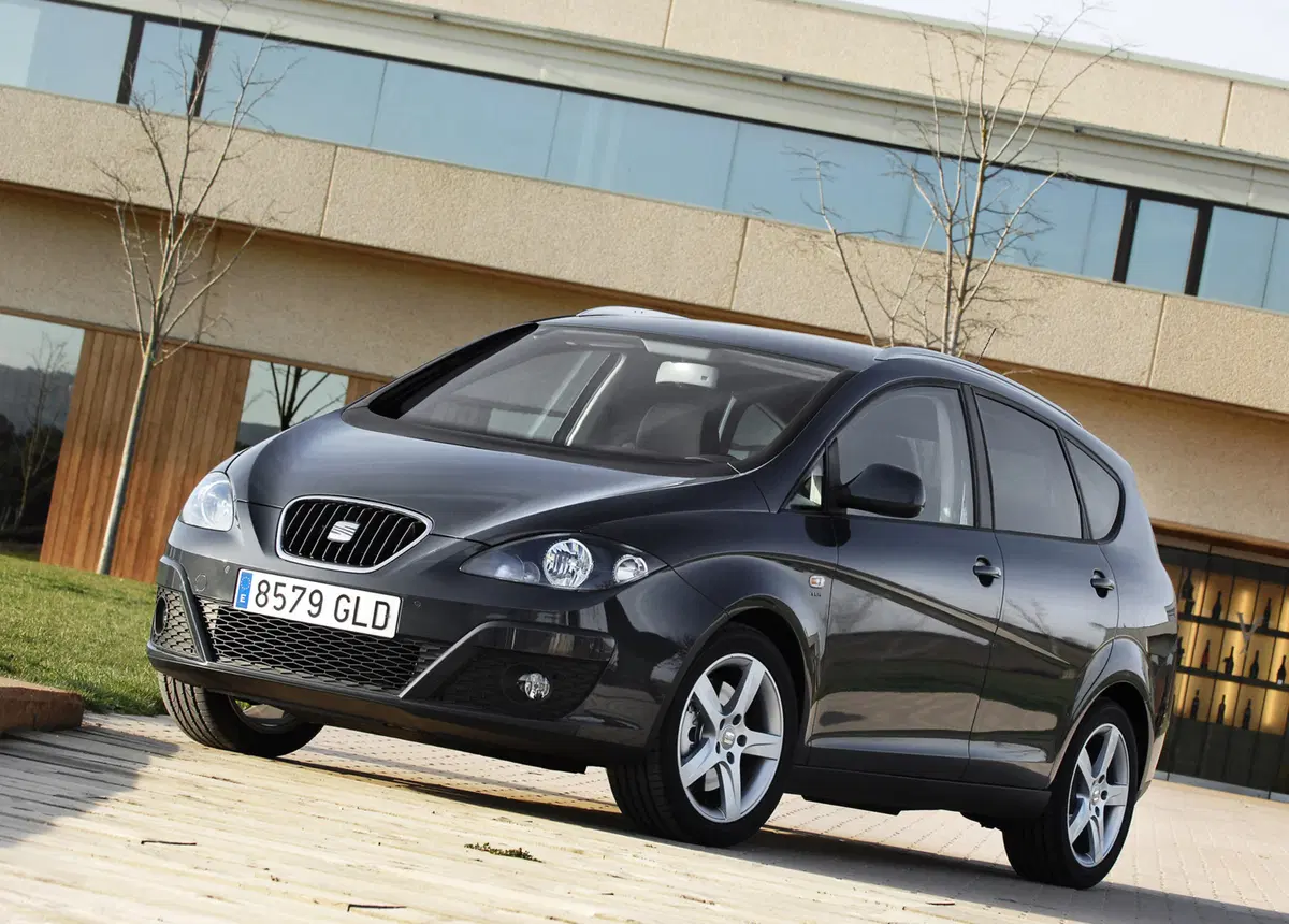 SEAT Altea XL 1.6 TDI CR DPF Reference (9)