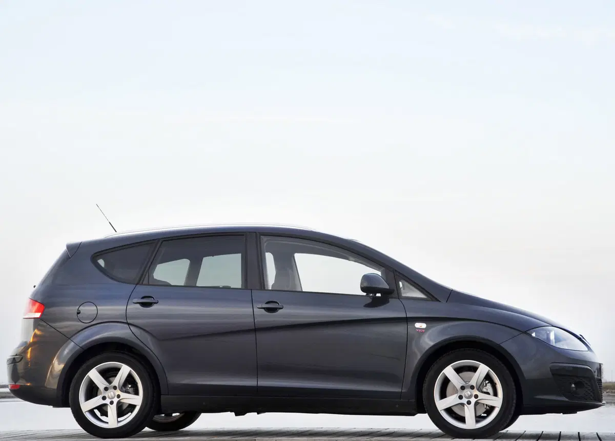 SEAT Altea XL 1.6 TDI CR DPF Reference (10)