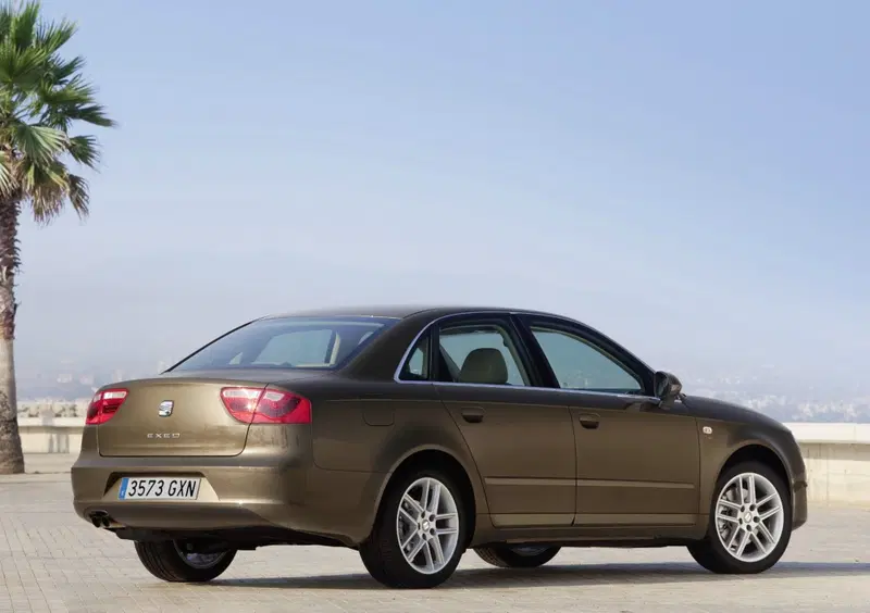 SEAT Exeo (2009-13) (4)