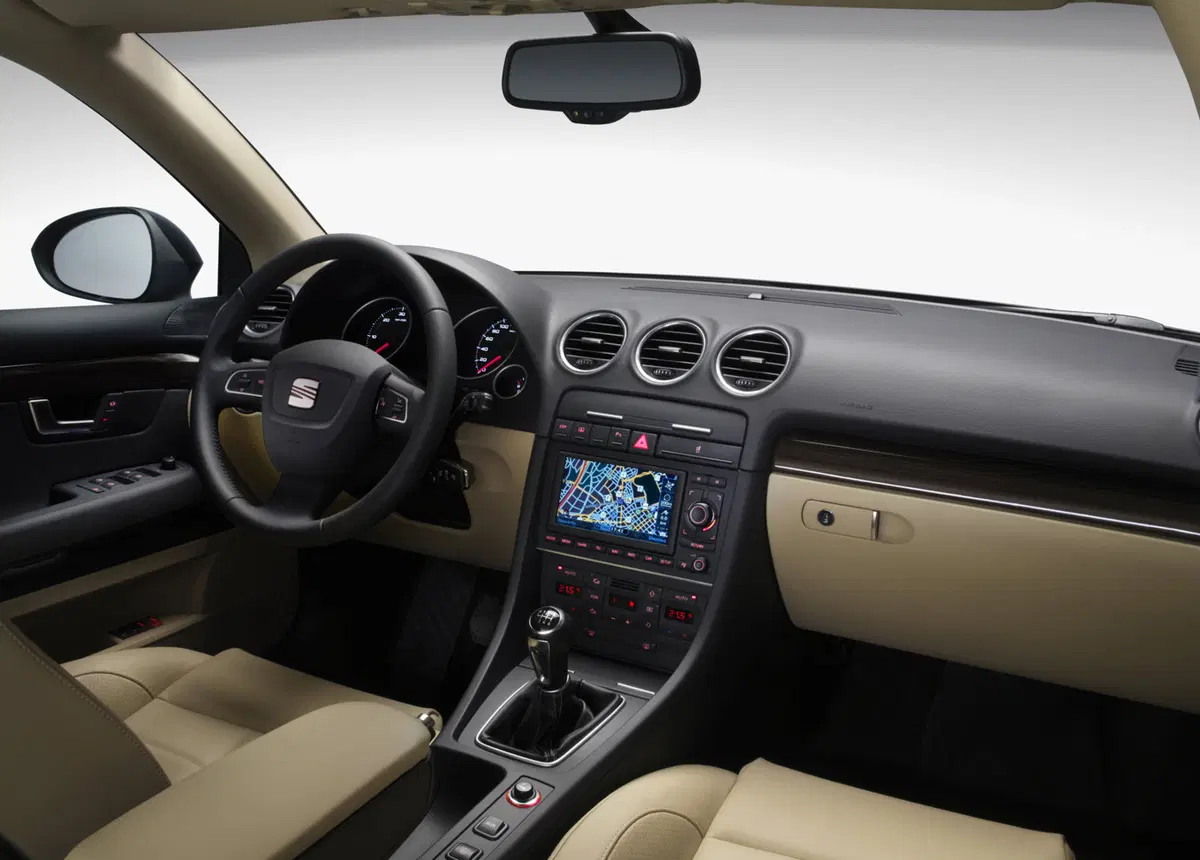 SEAT Exeo (2009-13) (12)