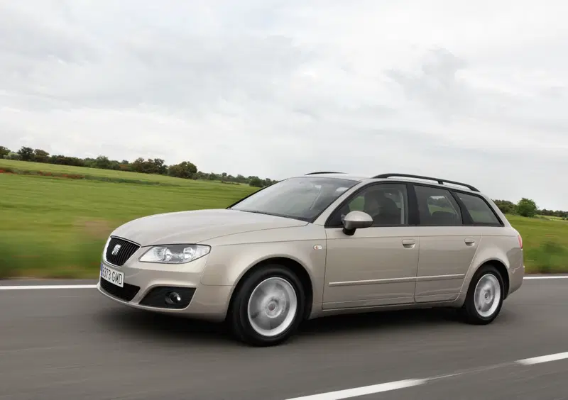 SEAT Exeo ST (2009-13) (6)