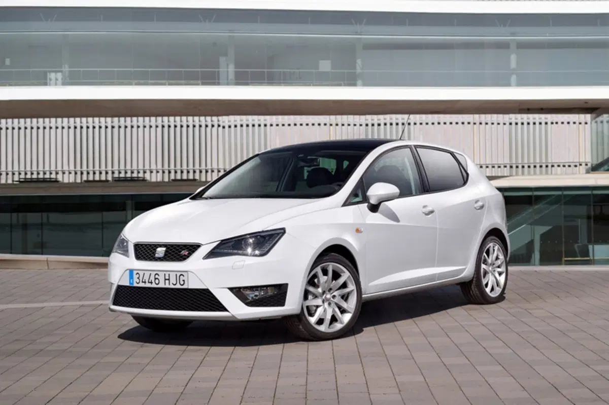 SEAT Ibiza (2008-18) (3)