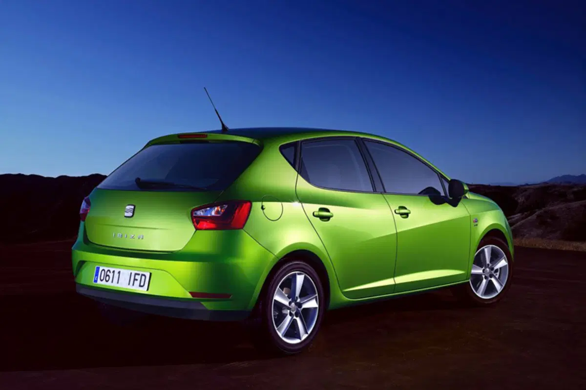 SEAT Ibiza (2008-18) (2)
