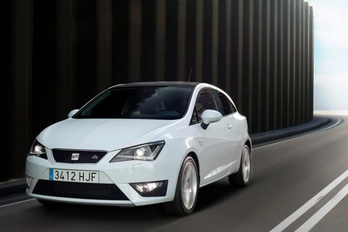 SEAT Ibiza SC 1.6 TDI 105 CV CR 3 porte FR (3)