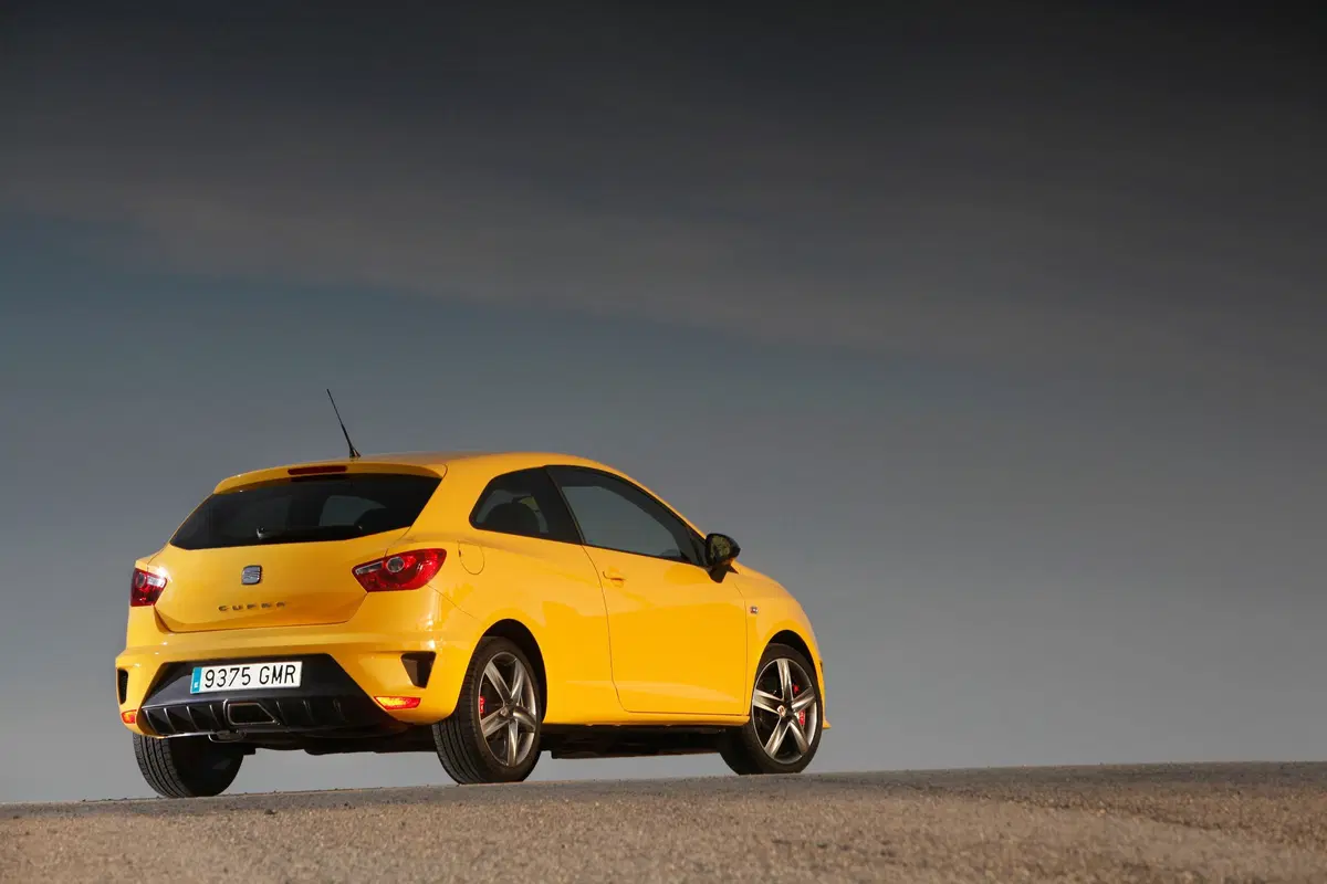 SEAT Ibiza SC 1.6 TDI 105 CV CR 3 porte FR (35)