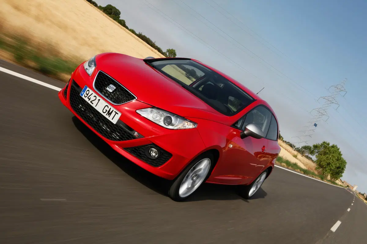 SEAT Ibiza SC 1.6 TDI 105 CV CR 3 porte FR (49)