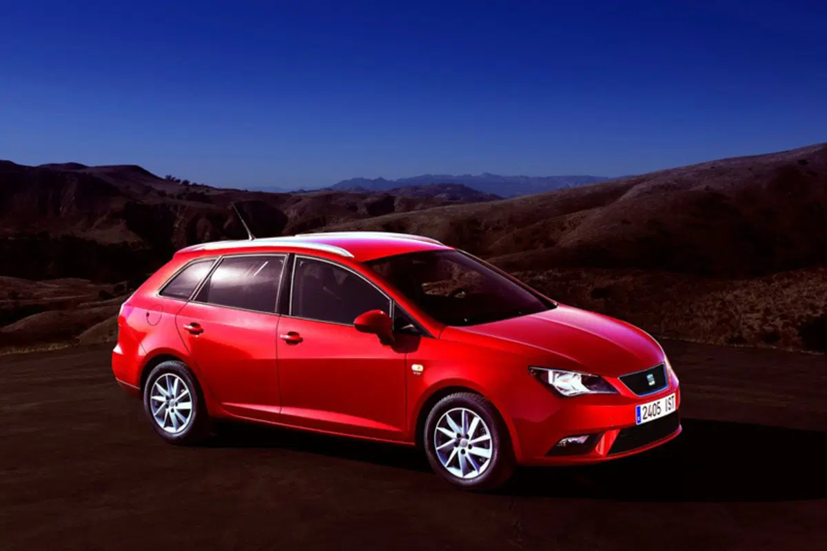 SEAT Ibiza ST (2010-17) (6)