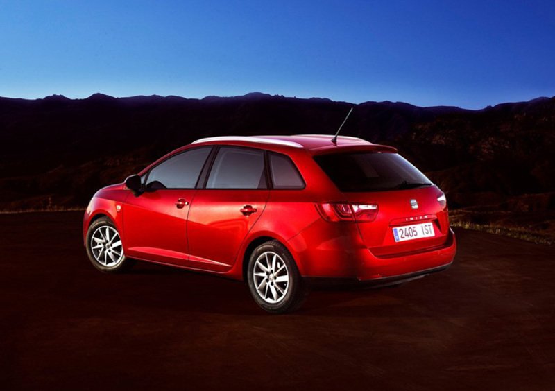 SEAT Ibiza ST (2010-17) (7)