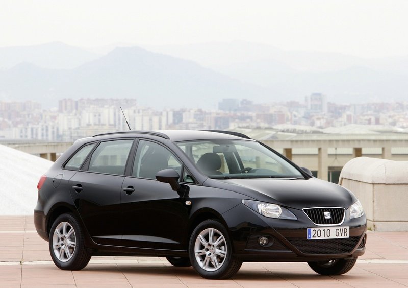 SEAT Ibiza ST (2010-17) (27)