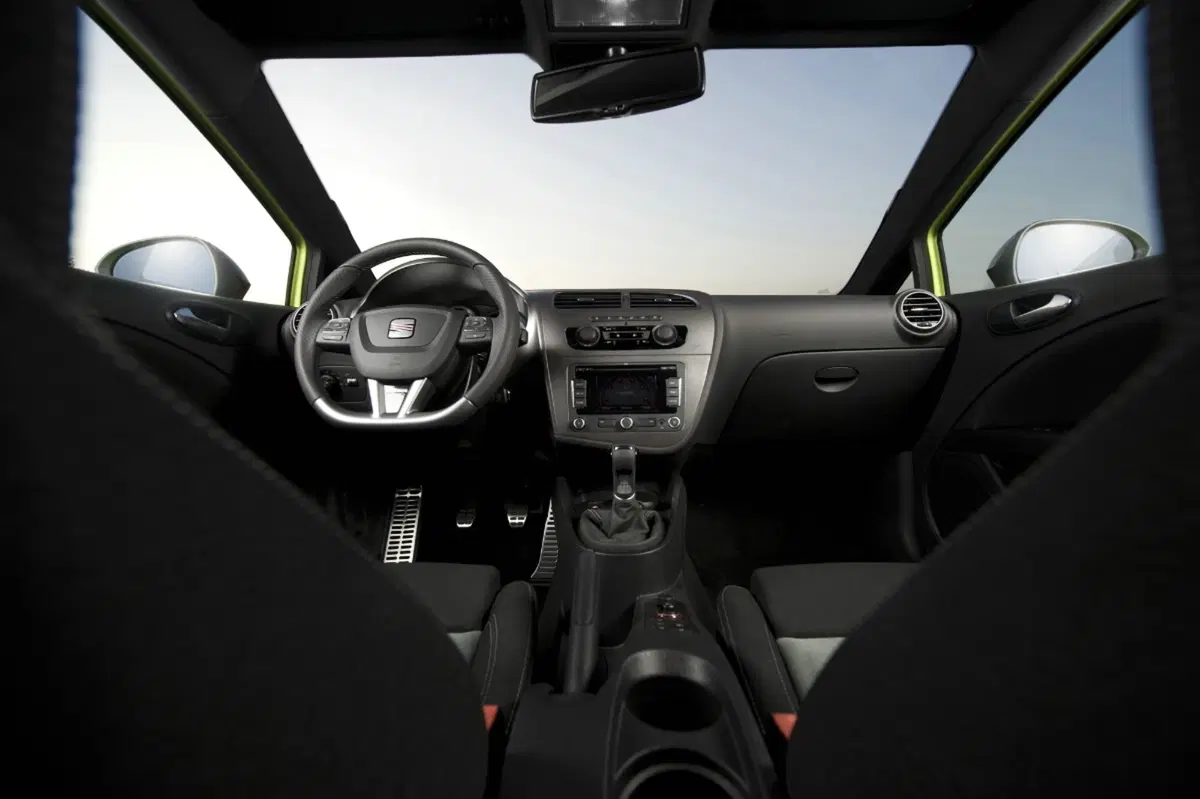 SEAT Leon (2005-13) (16)