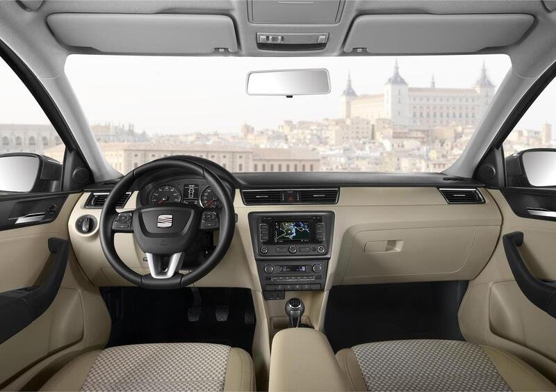 SEAT Toledo (2012-15) (17)