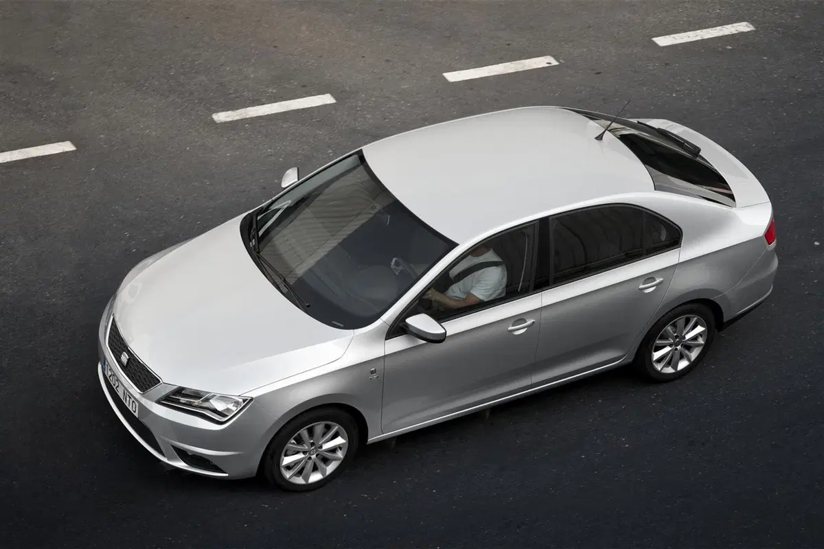 SEAT Toledo (2012-15) (28)