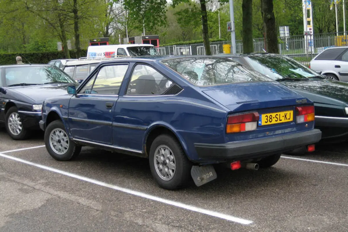 Skoda 136 Coupé (1989-92) (3)