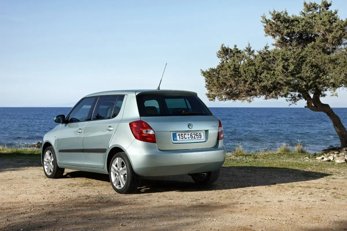 Skoda Fabia 1.2 6V 60CV 5p. Active (5)