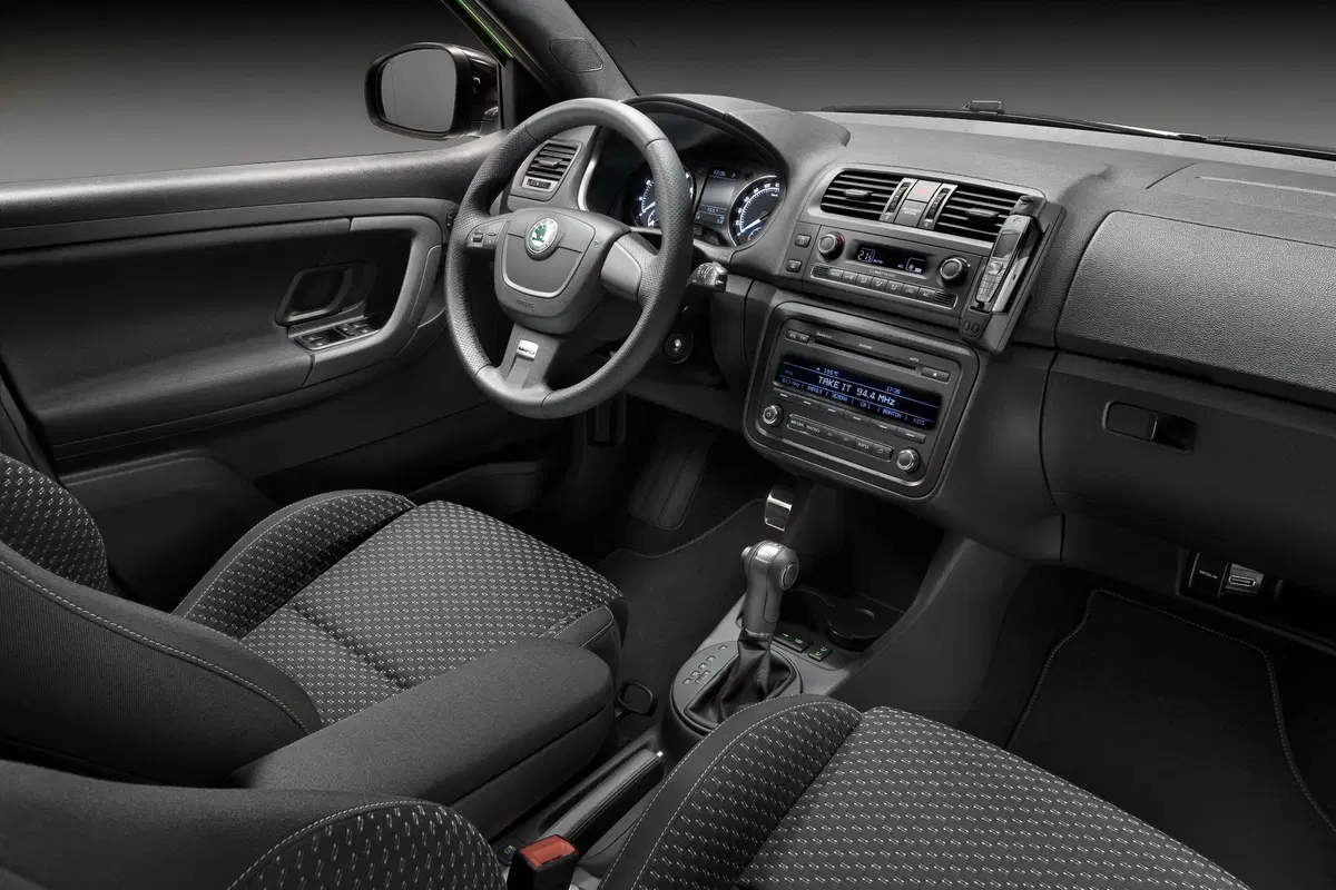 Skoda Fabia 1.2 6V 60CV 5p. Active (7)
