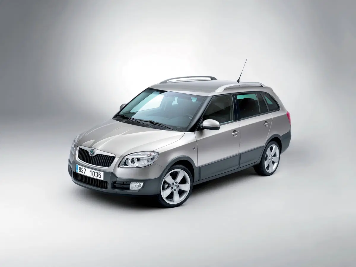 Skoda Fabia Station Wagon (2007-15) (4)