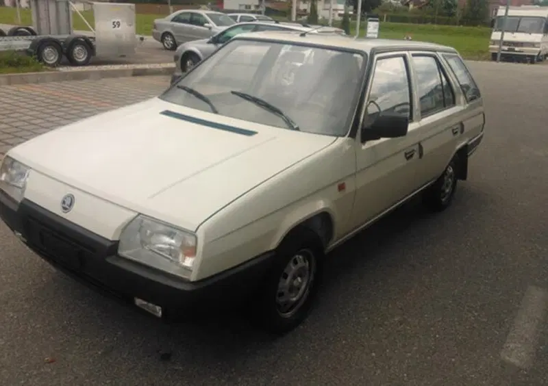 Skoda Forman Station Wagon (1991-95) (2)