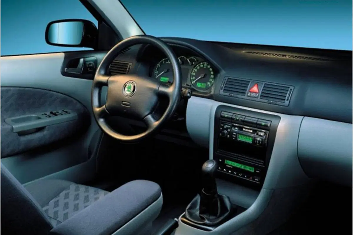 Skoda Octavia Station Wagon (1998-06) (3)