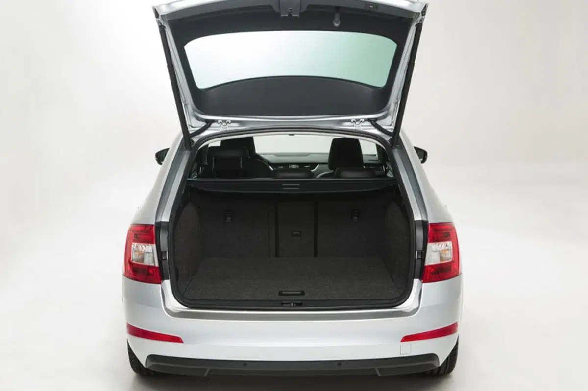 Skoda Octavia Station Wagon 1.5 DSG Wagon Executive G-Tec (17)
