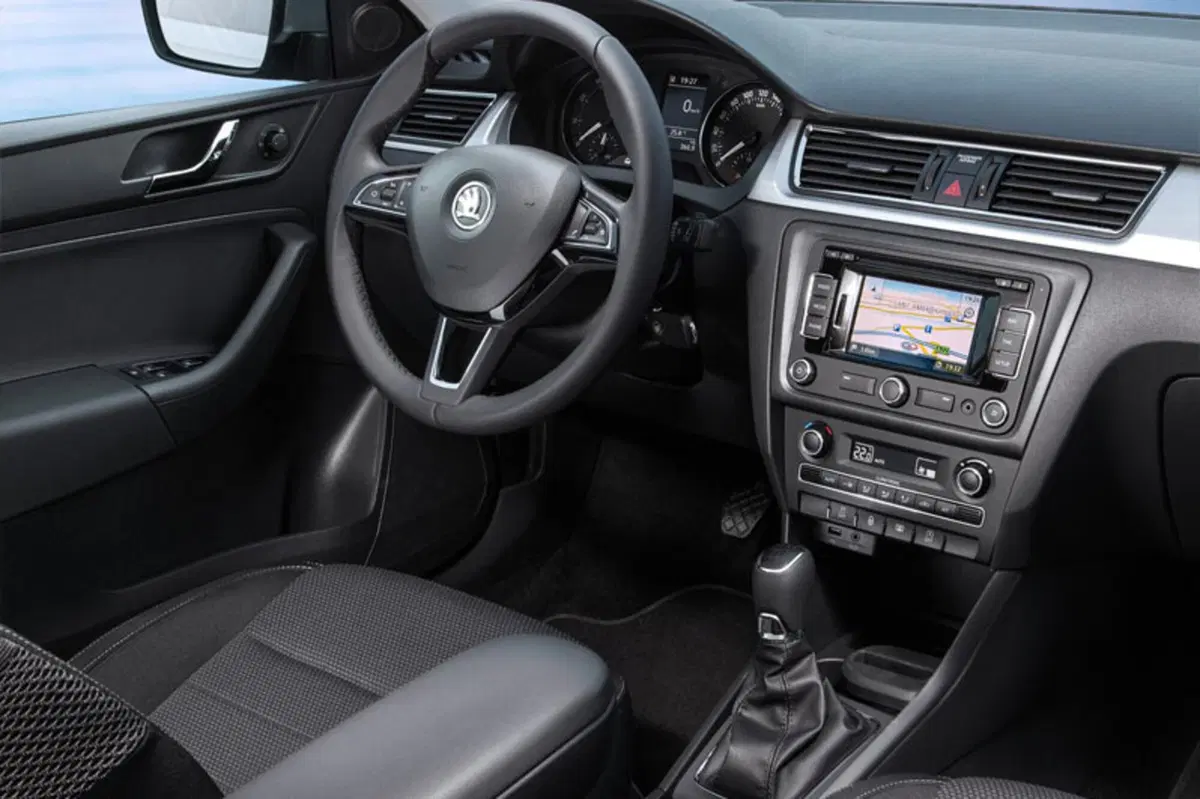Skoda Rapid Spaceback (2013-19) (6)