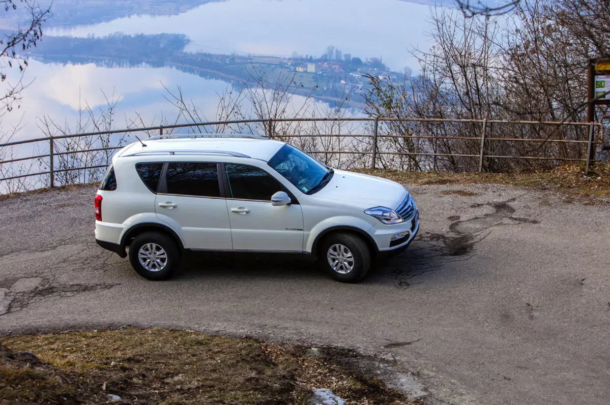 Ssangyong Rexton W (2013-17) (25)